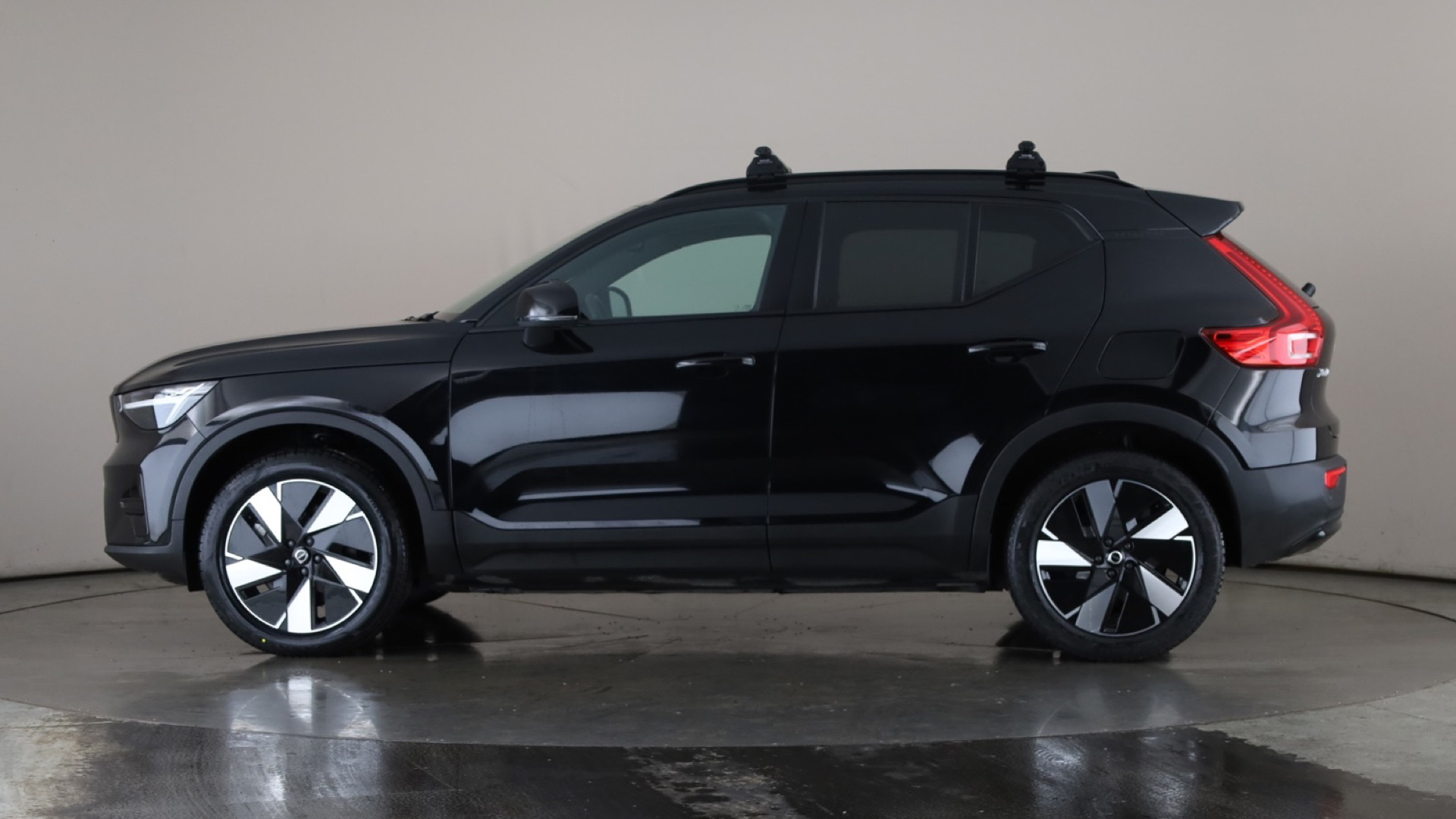 300kW Recharge Twin Core 82kWh 5dr AWD Auto [2024]