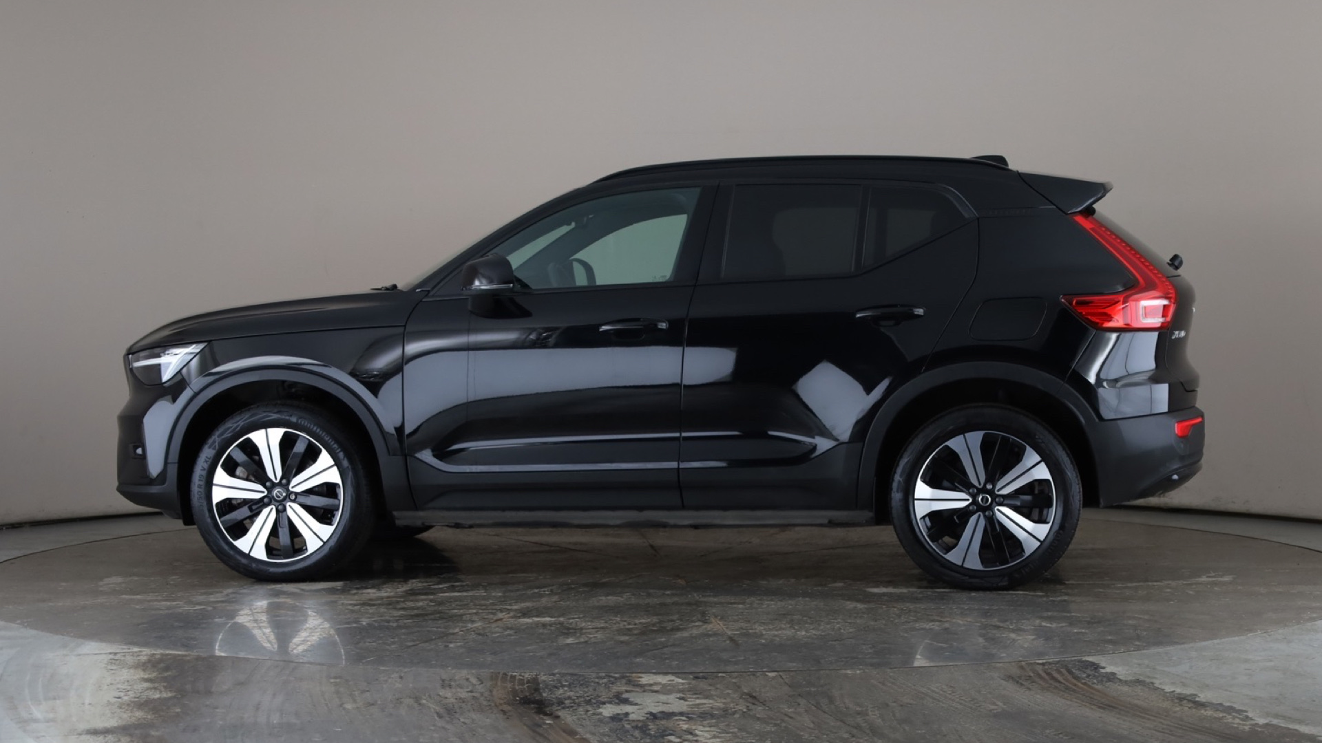 170kW Recharge Plus 69kWh 5dr Auto [2023]