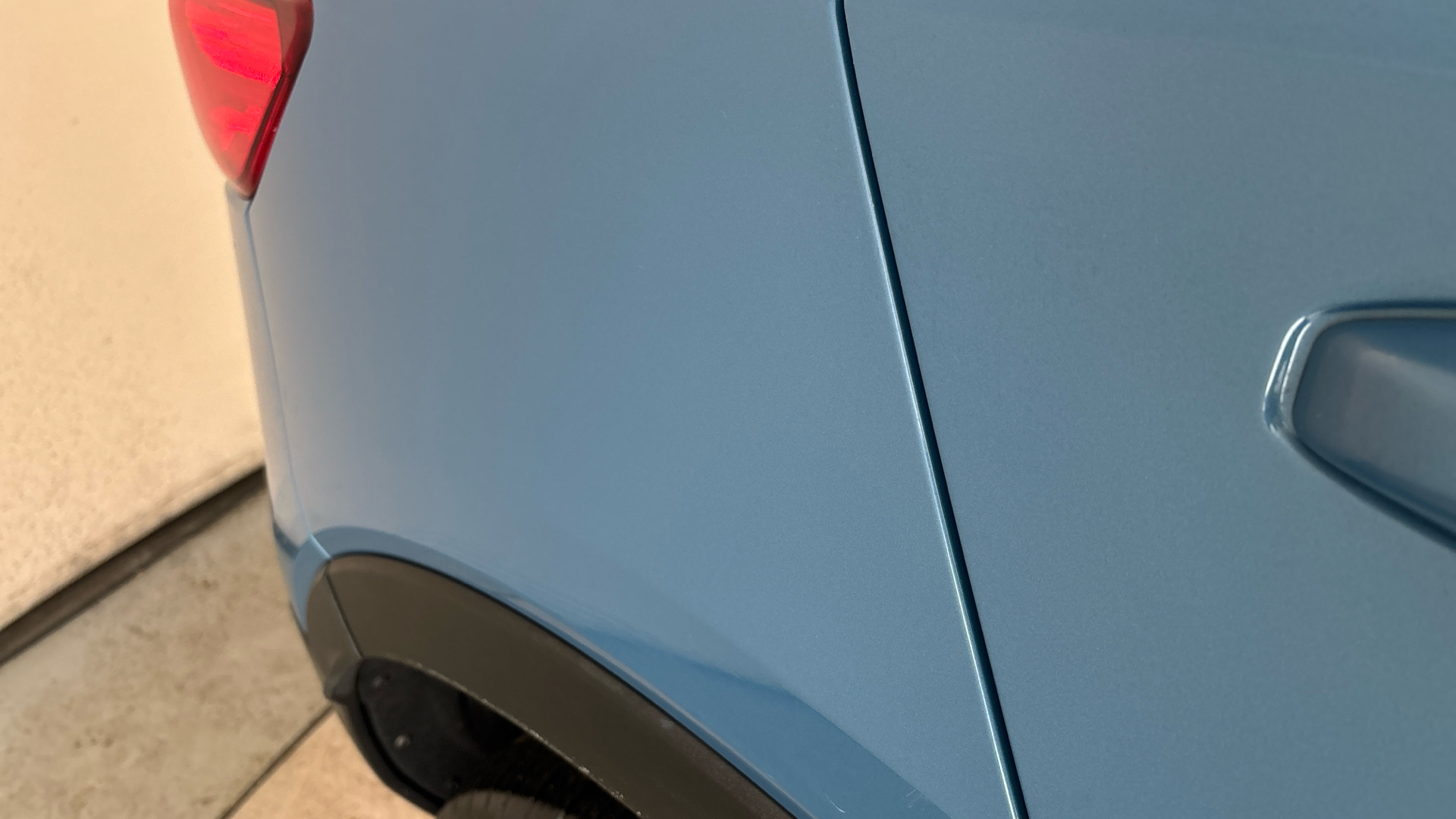 4020834 170kW Recharge Plus 69kWh 5dr Auto