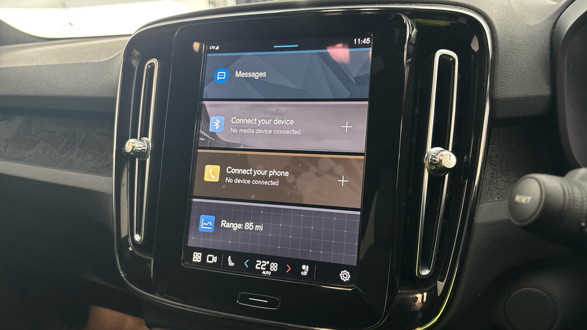 4020834 170kW Recharge Plus 69kWh 5dr Auto