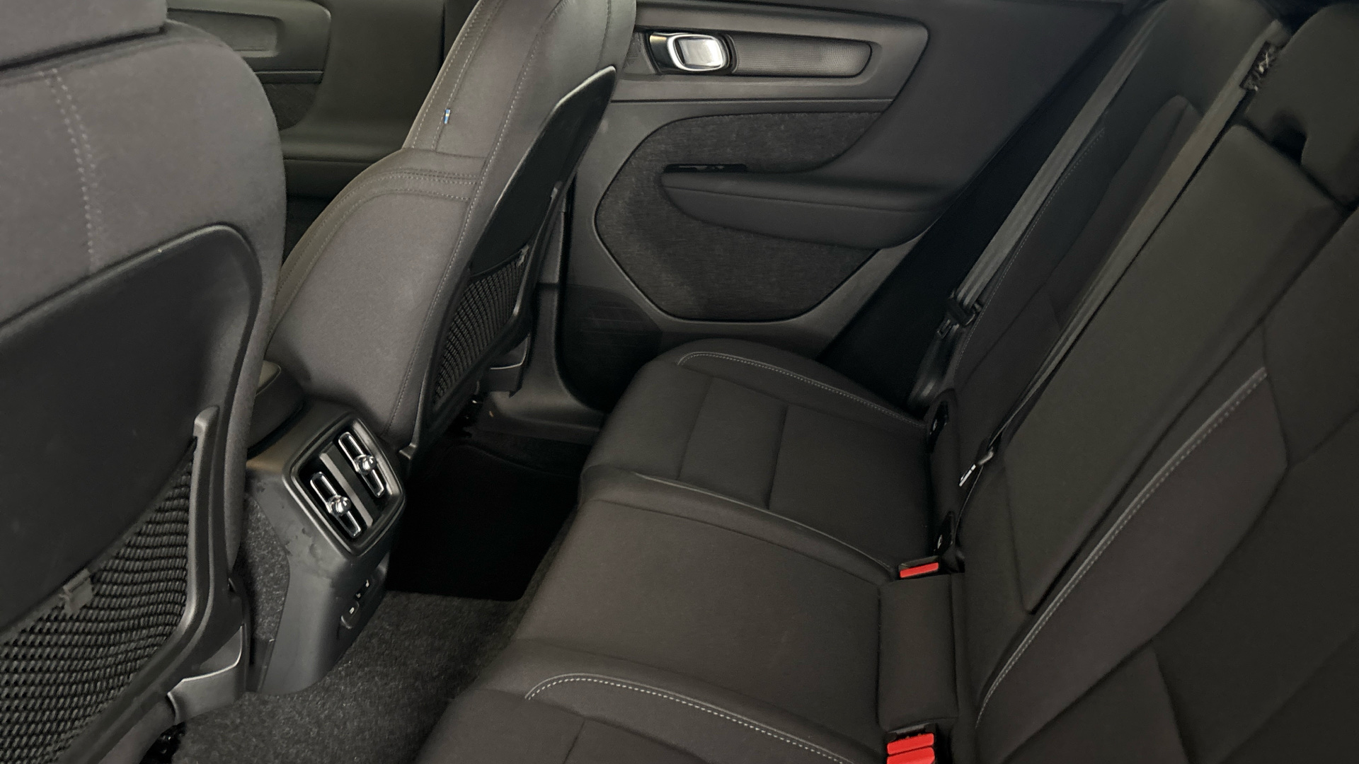 4020834 170kW Recharge Plus 69kWh 5dr Auto