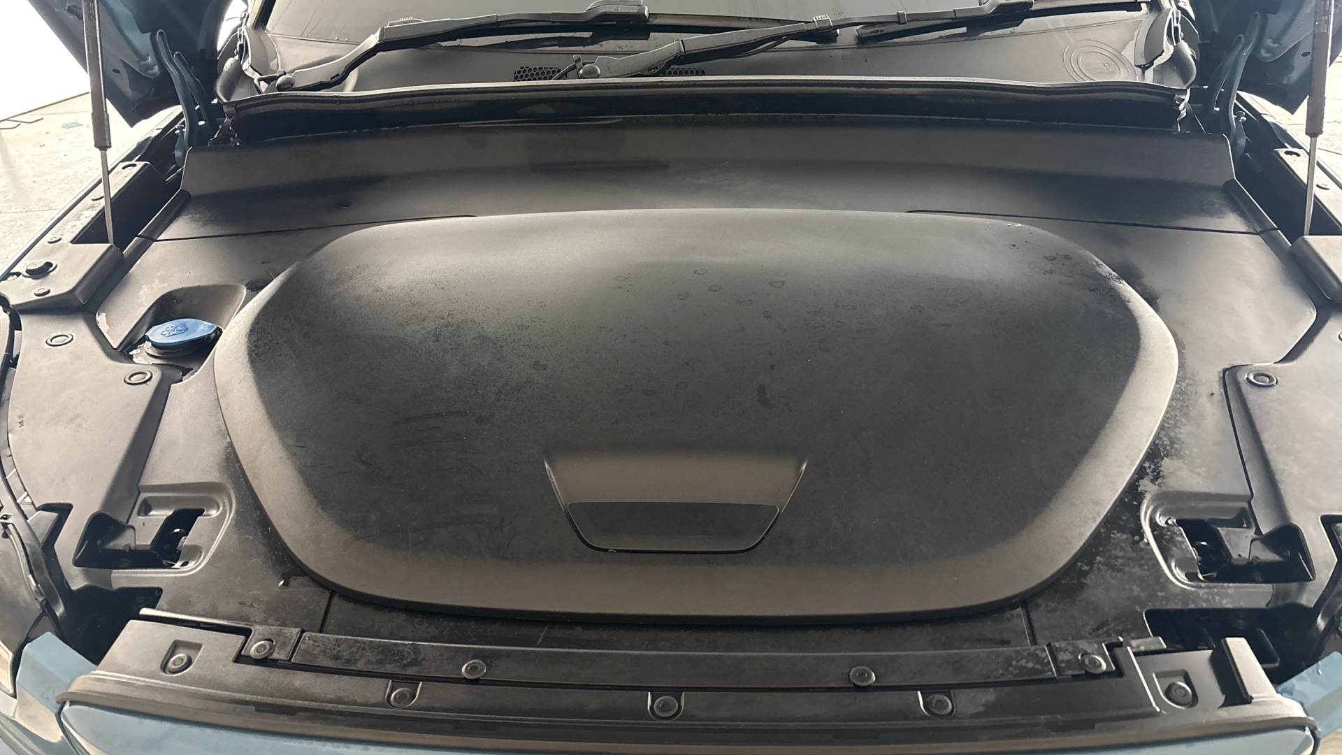 4020834 170kW Recharge Plus 69kWh 5dr Auto