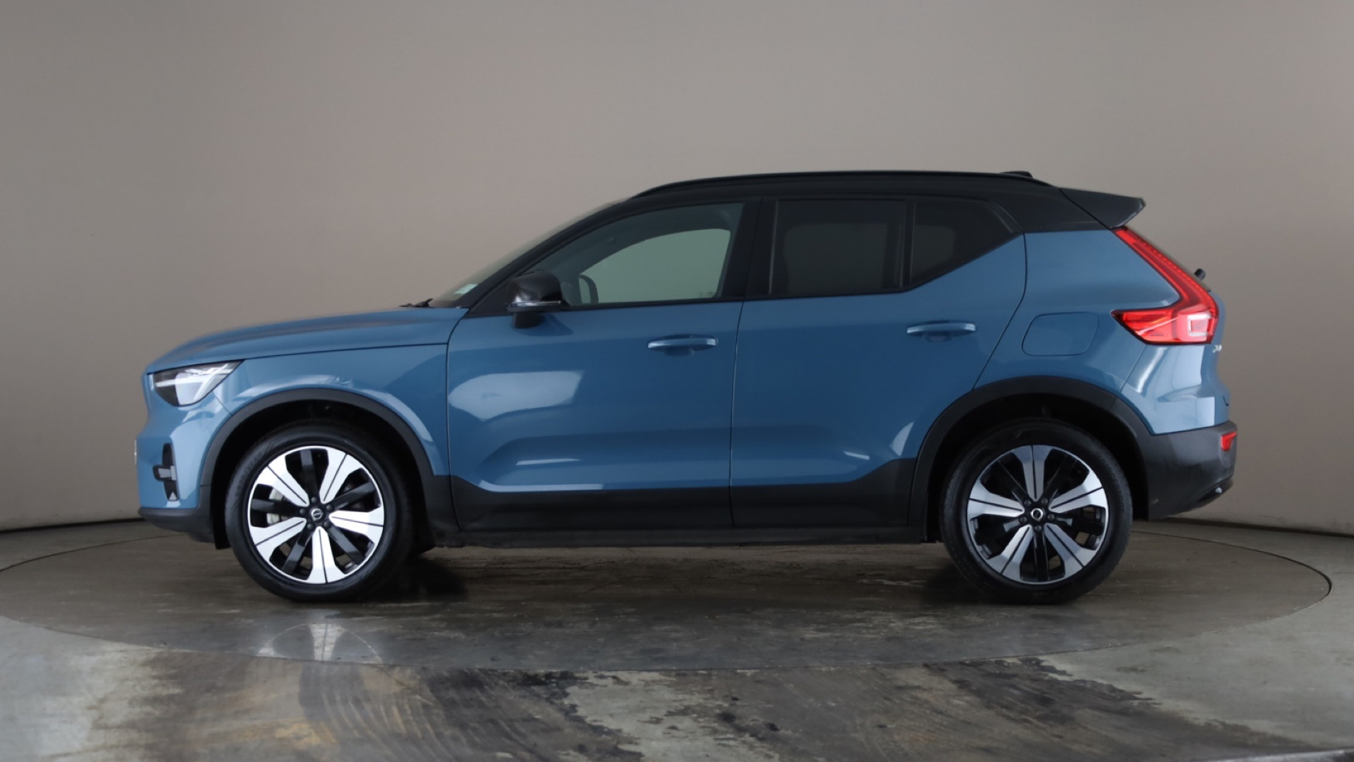 170kW Recharge Plus 69kWh 5dr Auto [2023]