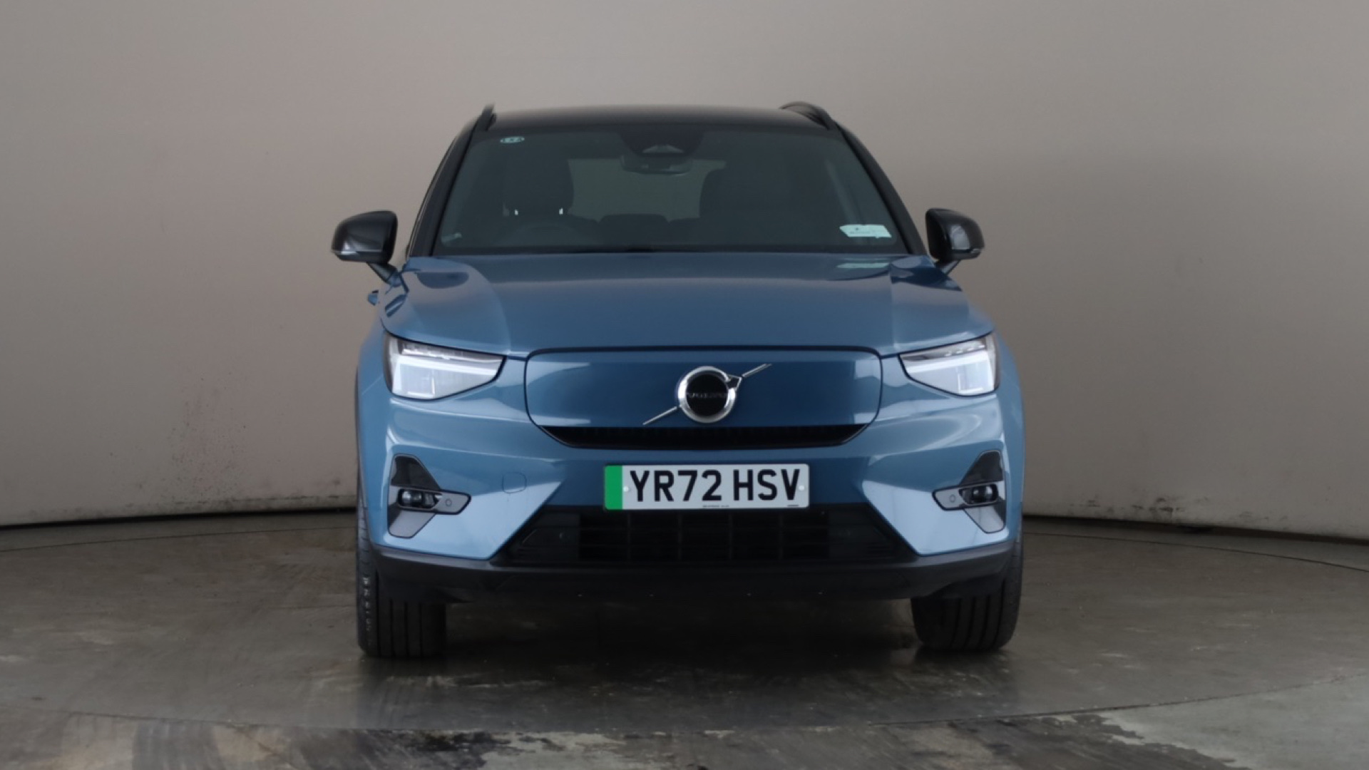 4020685 170kW Recharge Plus 69kWh 5dr Auto