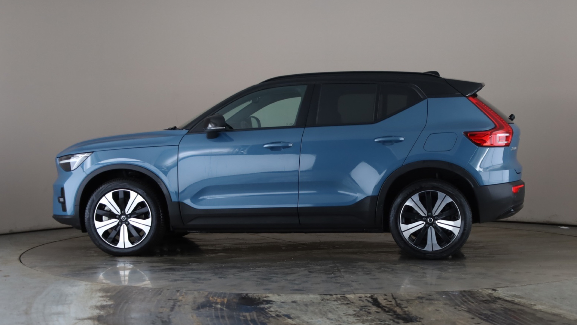 170kW Recharge Plus 69kWh 5dr Auto [2023]