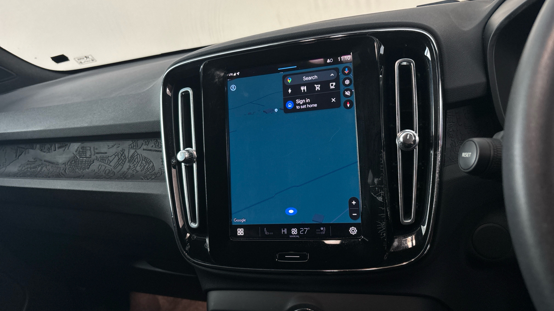 4020653 170kW Recharge Plus 69kWh 5dr Auto