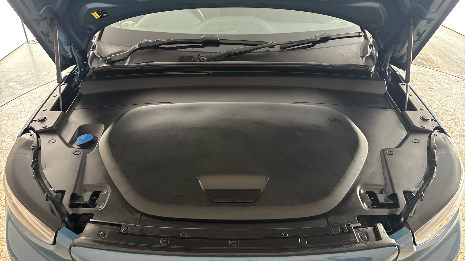 4020653 170kW Recharge Plus 69kWh 5dr Auto