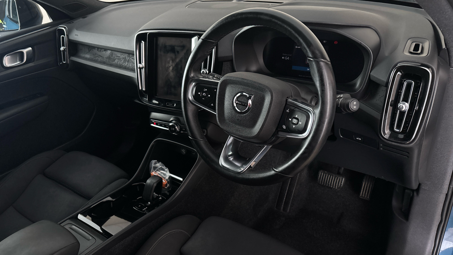 4020717 170kW Recharge Plus 69kWh 5dr Auto