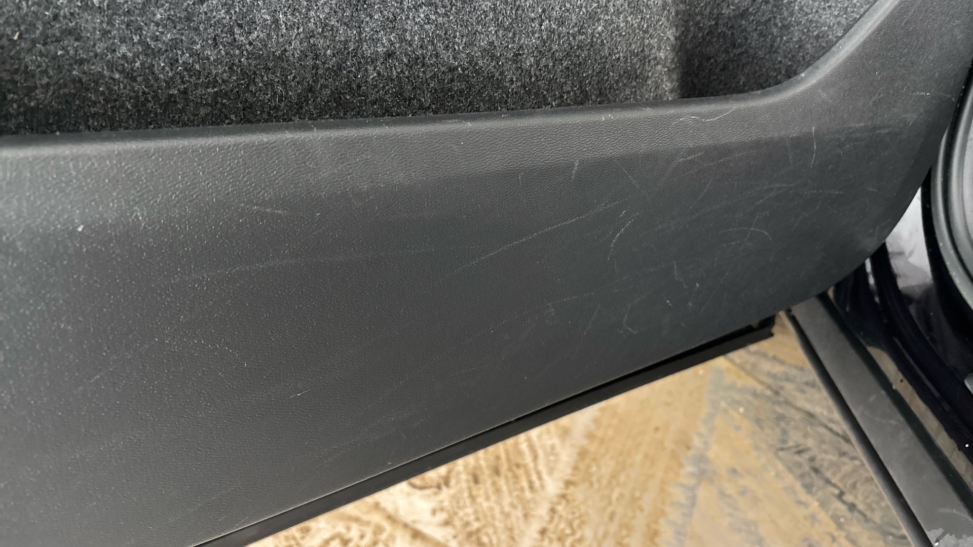 4020855 170kW Recharge Plus 69kWh 5dr Auto