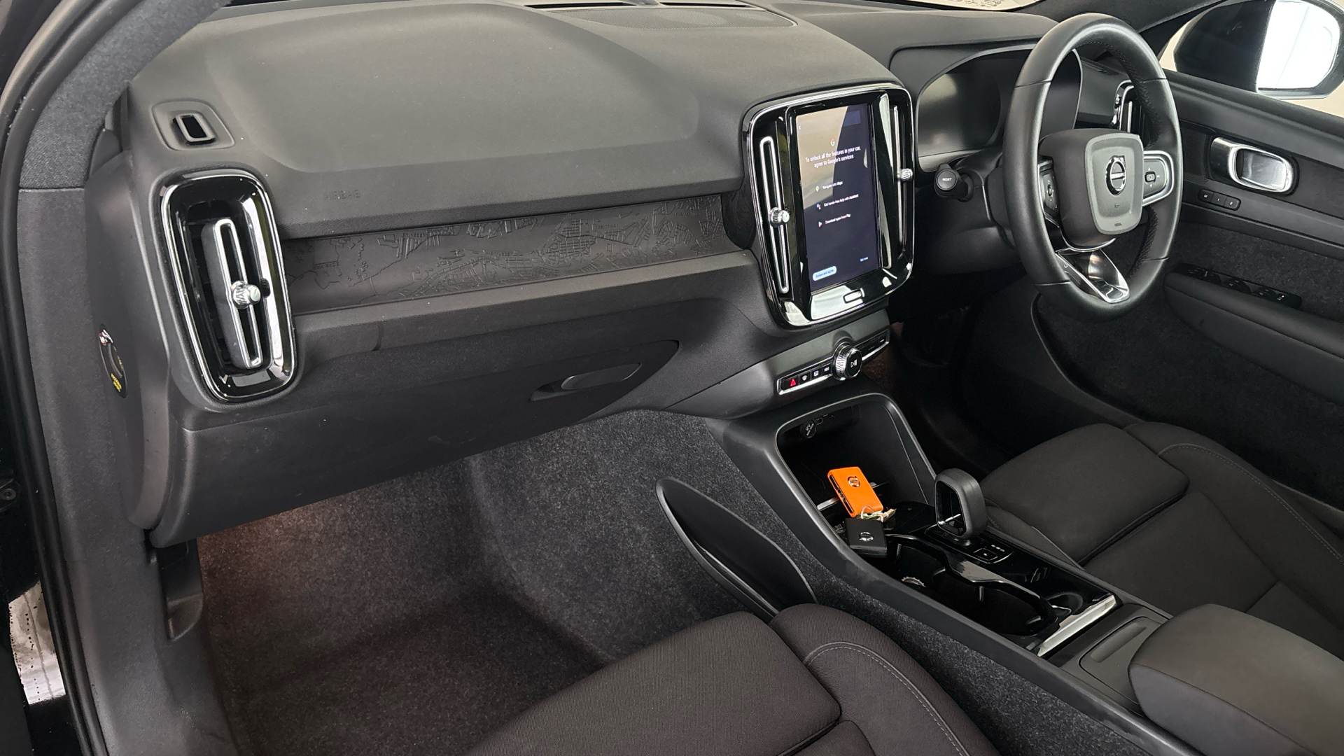 4020855 170kW Recharge Plus 69kWh 5dr Auto