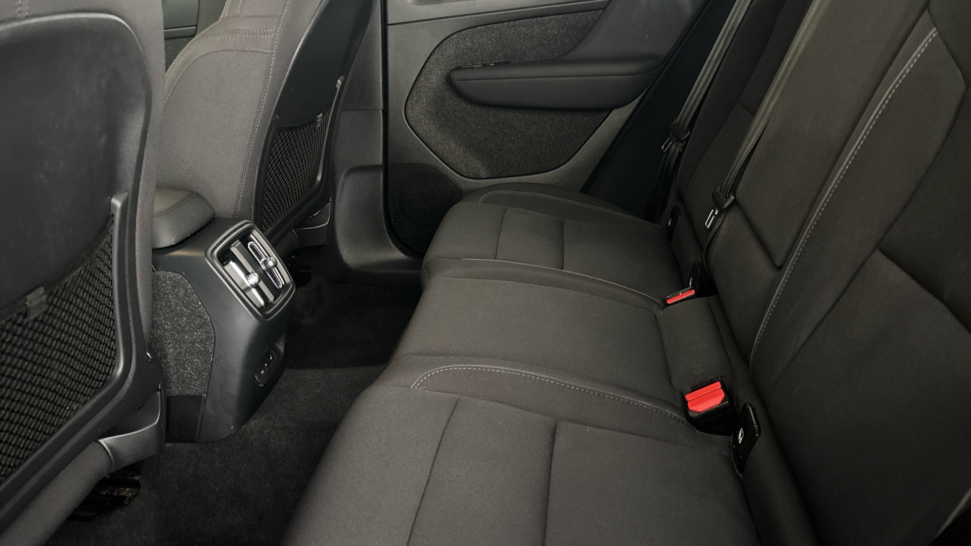 4020855 170kW Recharge Plus 69kWh 5dr Auto