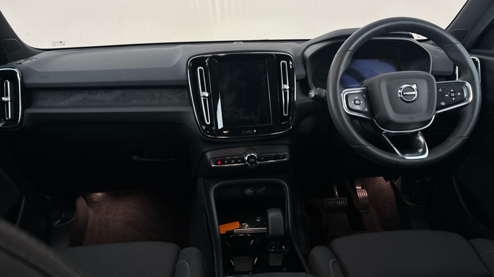 VOLVO XC40 Image 11