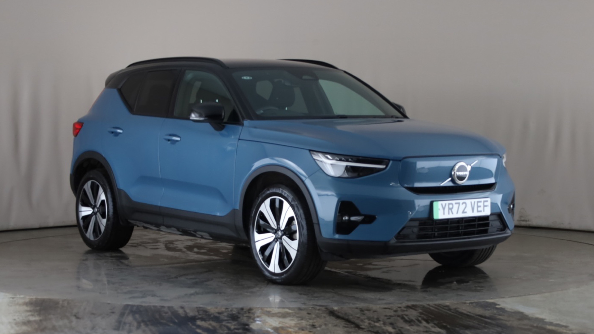 4020752 170kW Recharge Plus 69kWh 5dr Auto