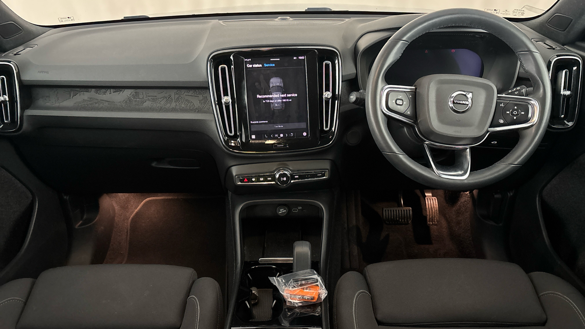 4020752 170kW Recharge Plus 69kWh 5dr Auto