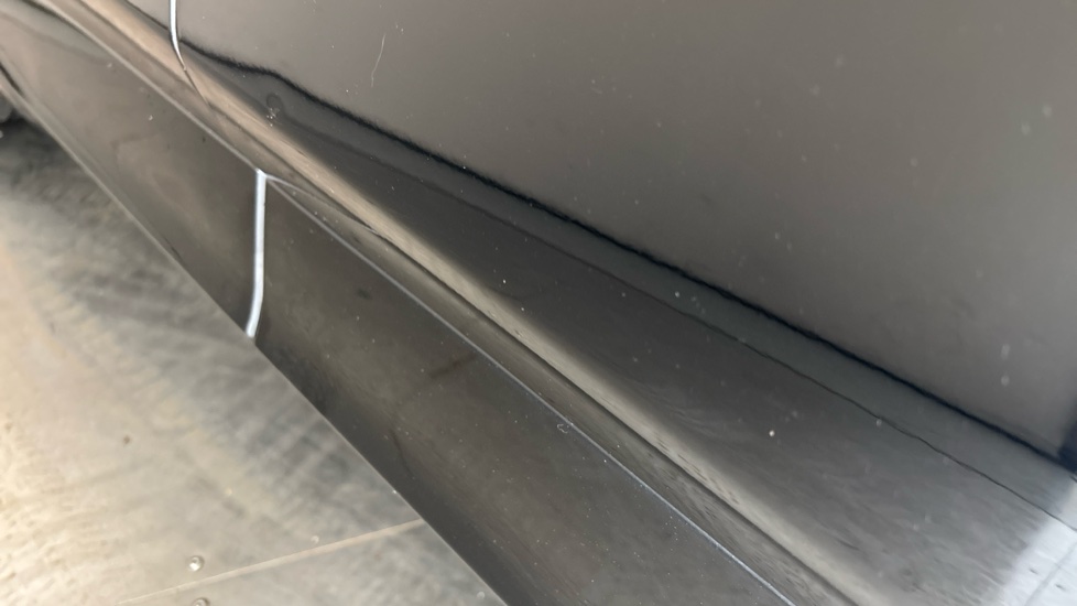 FORD MUSTANG MACH-E dent