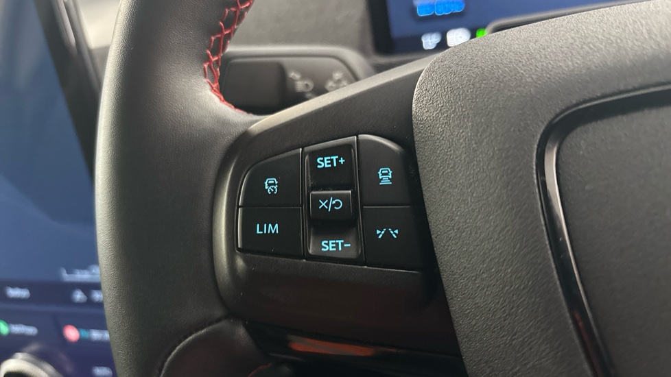 FORD MUSTANG MACH-E Cruise control