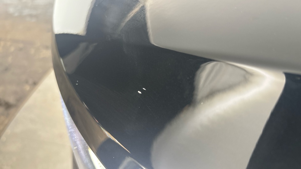 VOLVO EC40 Multiple chips