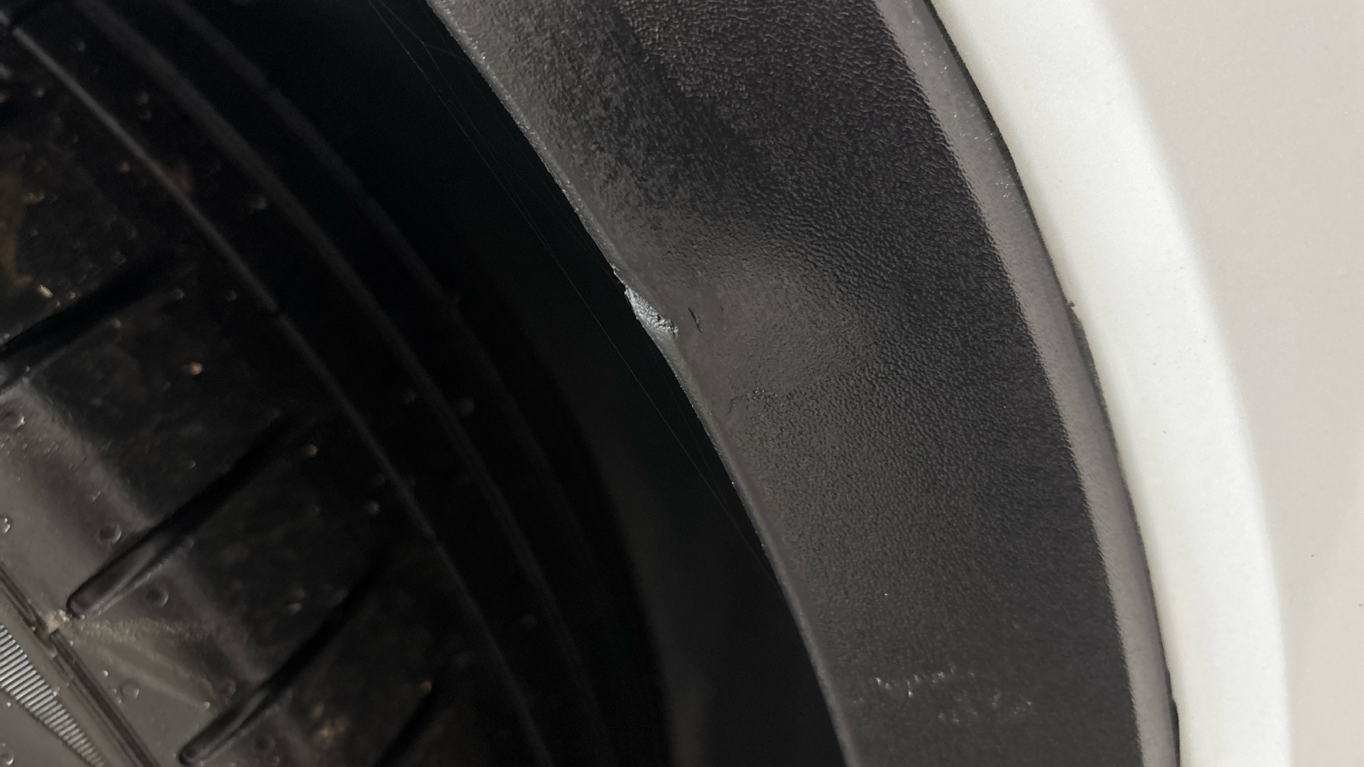 4058315 2.0 B4P R DESIGN Pro 5dr AWD Auto [7 speed]