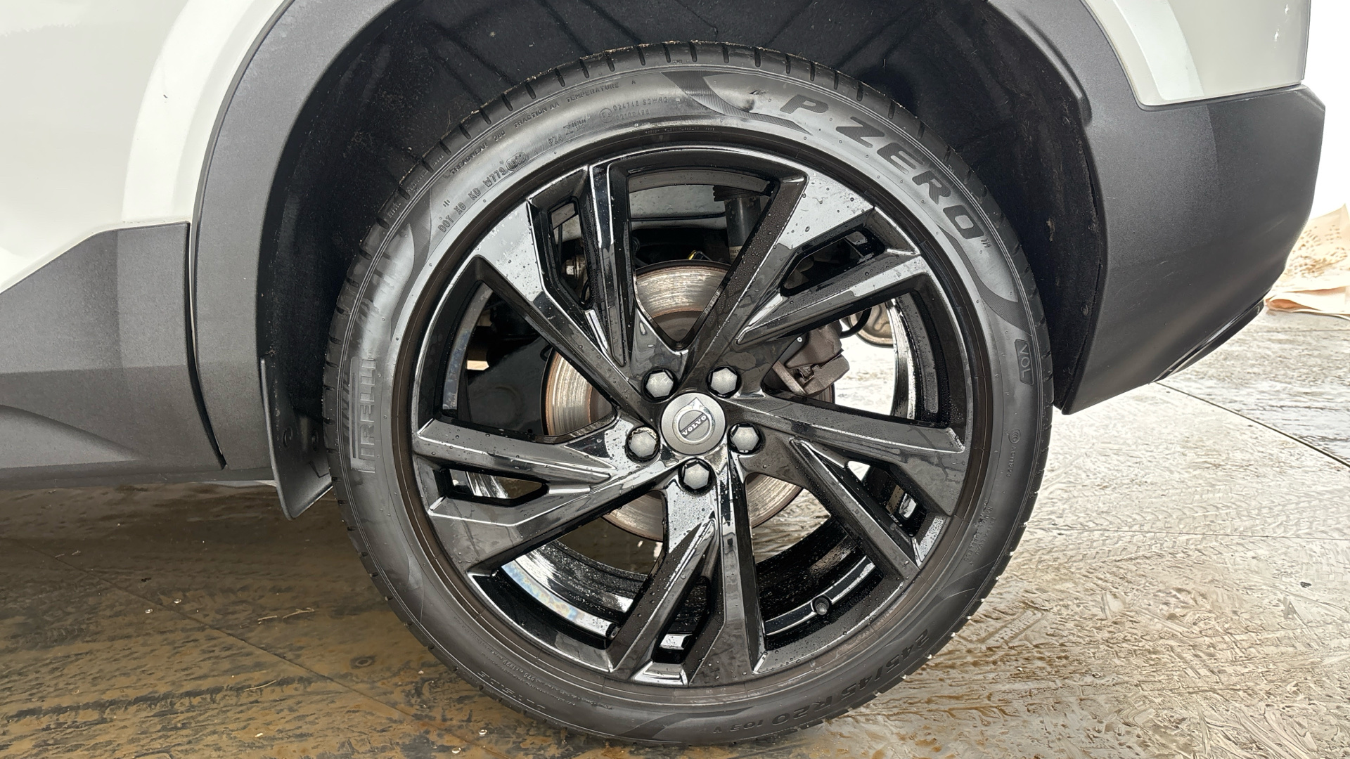 4058315 2.0 B4P R DESIGN Pro 5dr AWD Auto [7 speed]