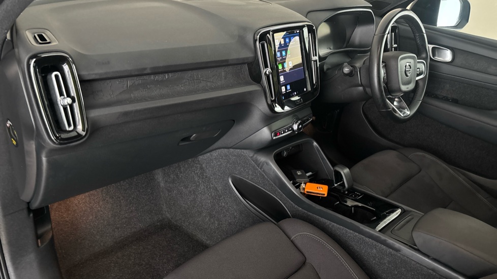 VOLVO C40 Image 10
