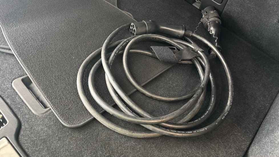 VOLVO C40 Image 22