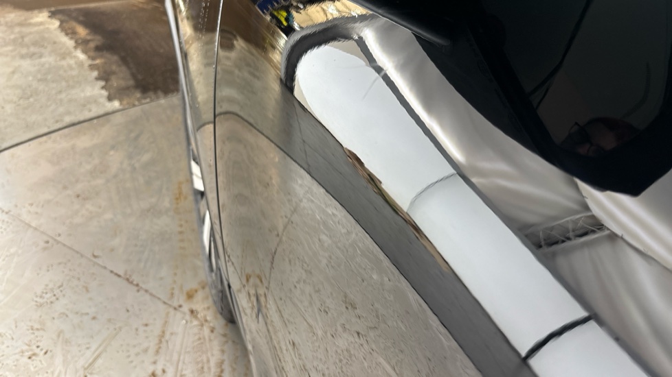 VOLVO XC40 dents and scratches