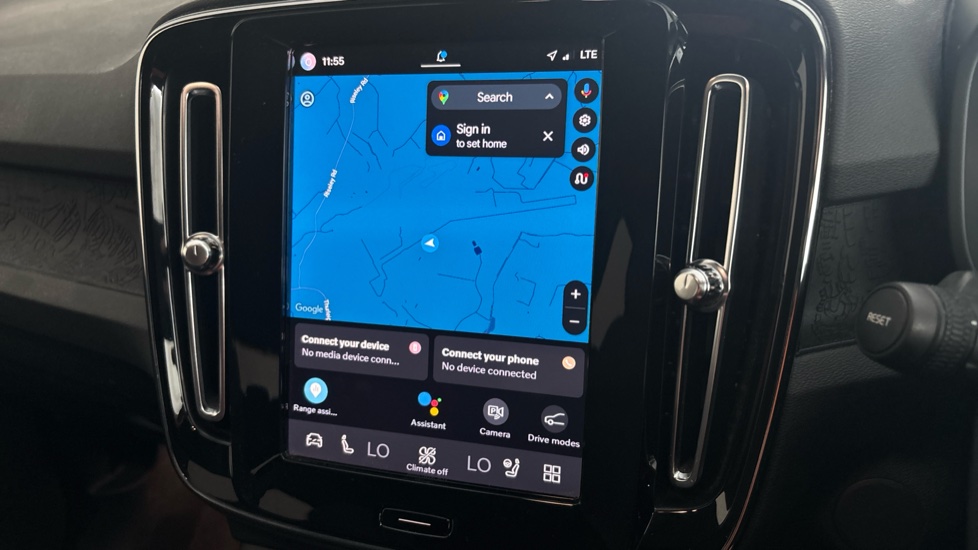 VOLVO XC40 Image 12