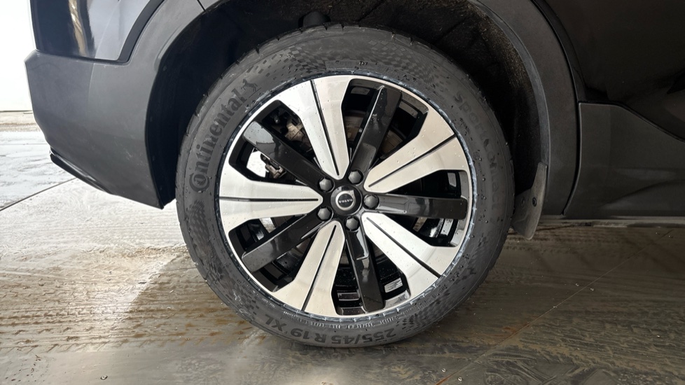 VOLVO XC40 Image 19