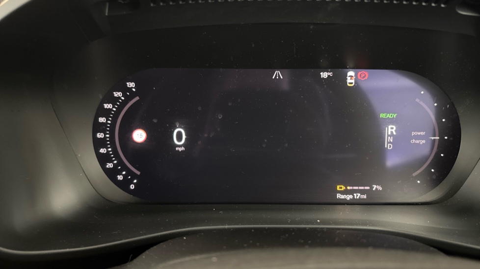 VOLVO C40 Image 13
