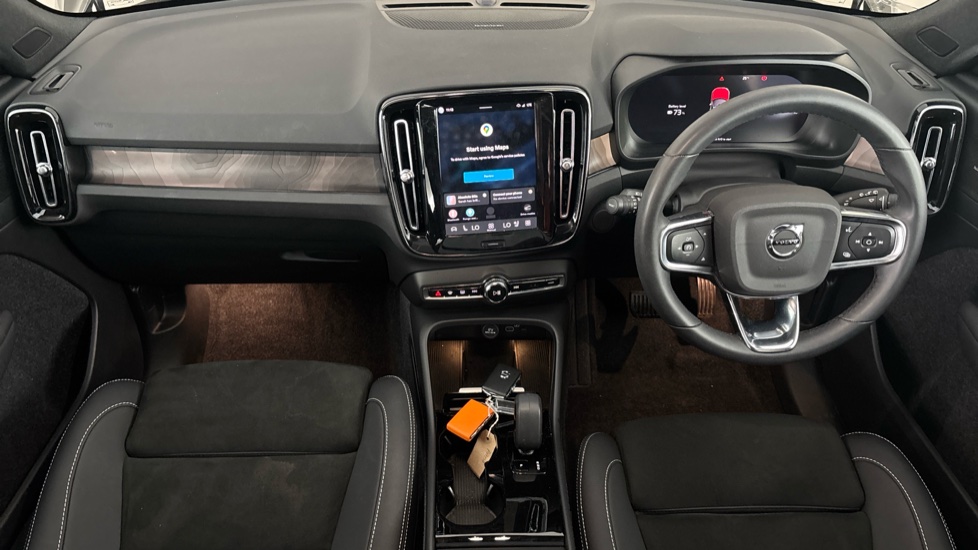 VOLVO XC40 Image 11