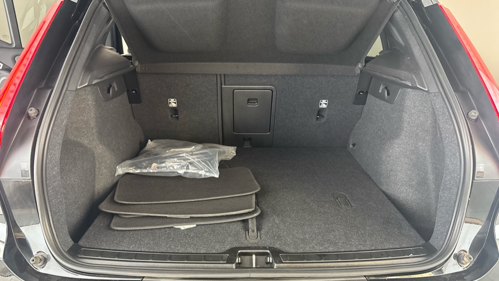 VOLVO XC40 Image 15