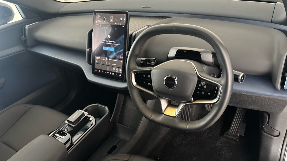 VOLVO EX30 Image 9