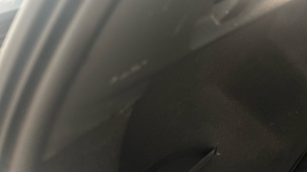 FORD EXPLORER scratches