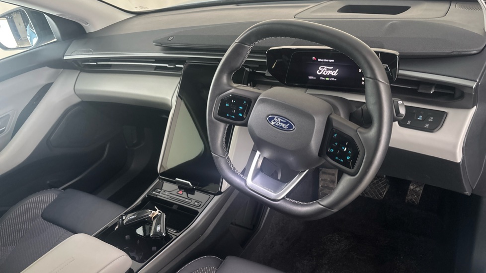 FORD EXPLORER Image 9