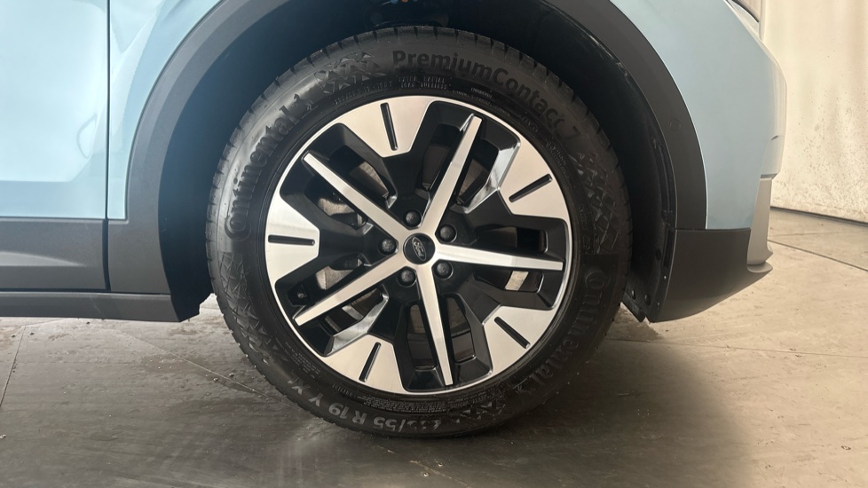 FORD EXPLORER Image 20