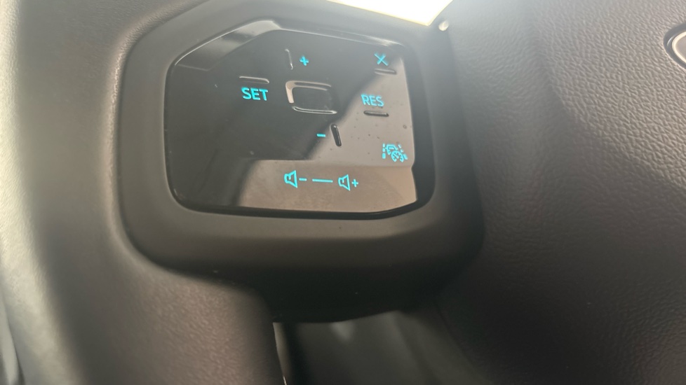 FORD EXPLORER cruise control