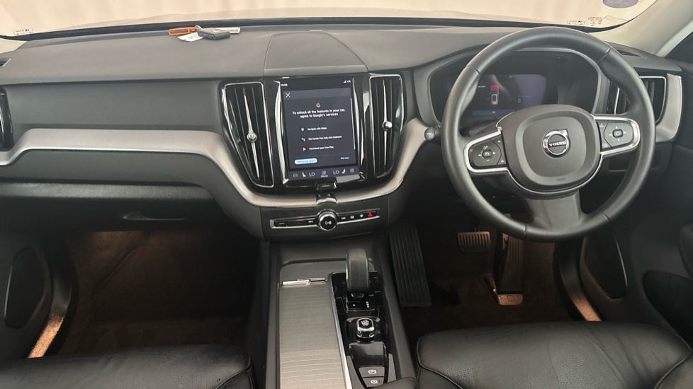 VOLVO XC60 Image 11