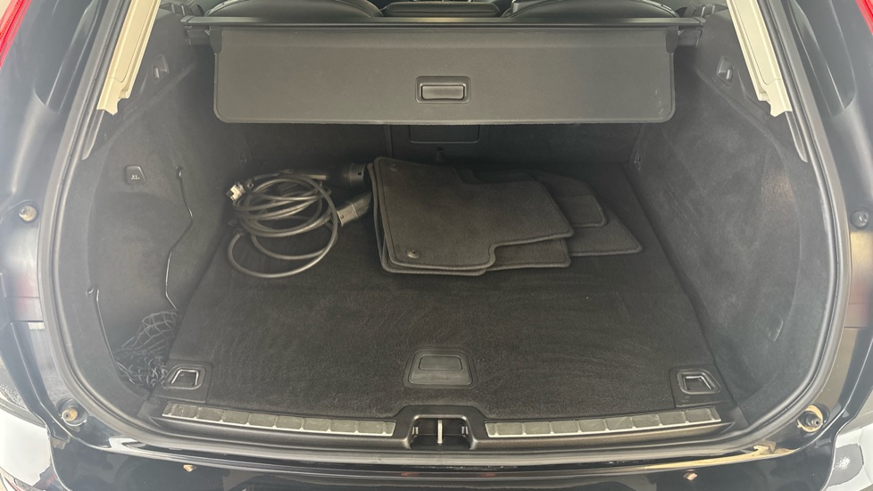 VOLVO XC60 Image 15