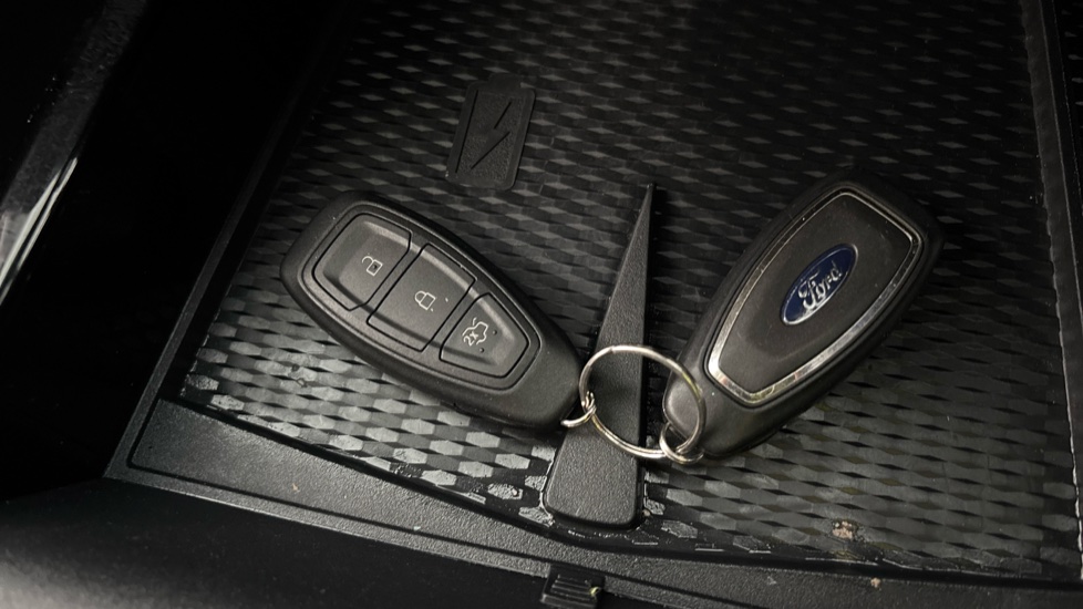 FORD MUSTANG MACH-E 2 keys