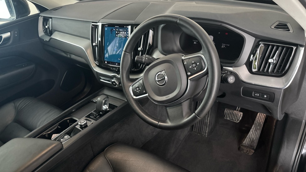 VOLVO XC60 Image 9