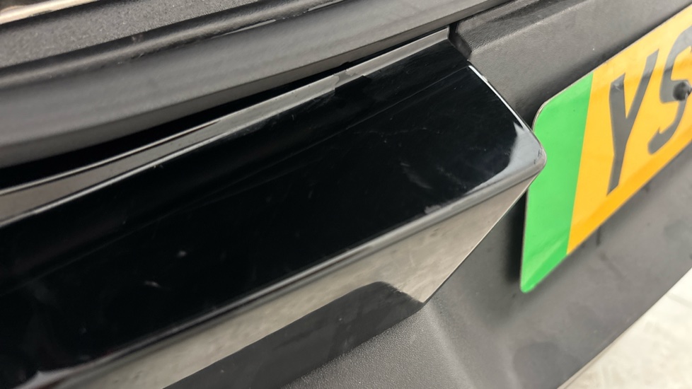 VOLVO C40 chips