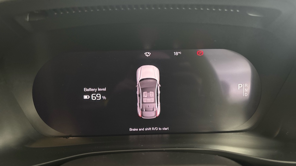 VOLVO C40 Image 13