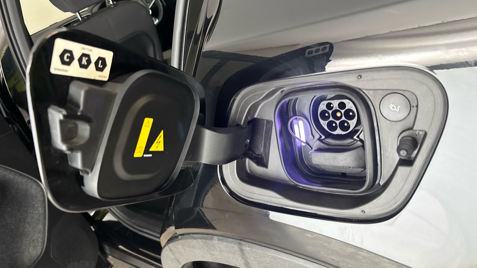 VOLVO C40 Image 21