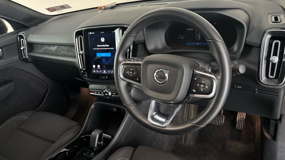 VOLVO C40 Image 9
