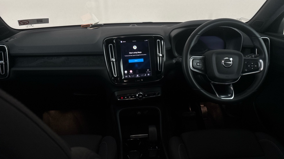 VOLVO C40 Image 11