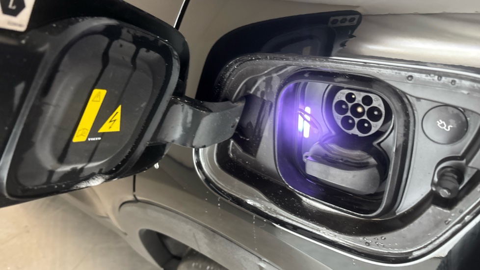 VOLVO C40 Image 21