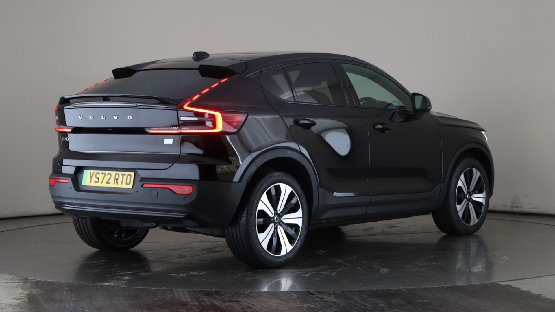 Volvo C40 170kW Recharge Core 69kWh 5dr Auto