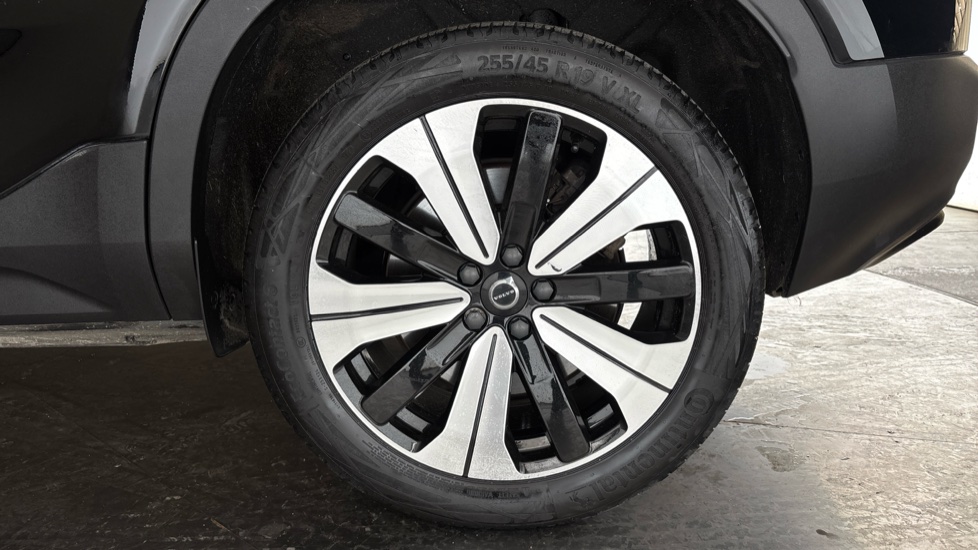 VOLVO C40 Image 18