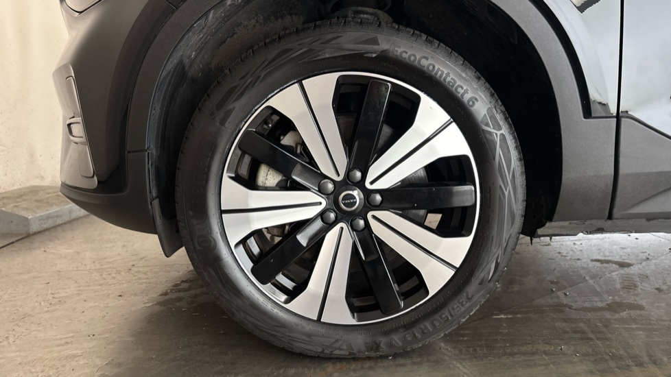 VOLVO C40 Image 17
