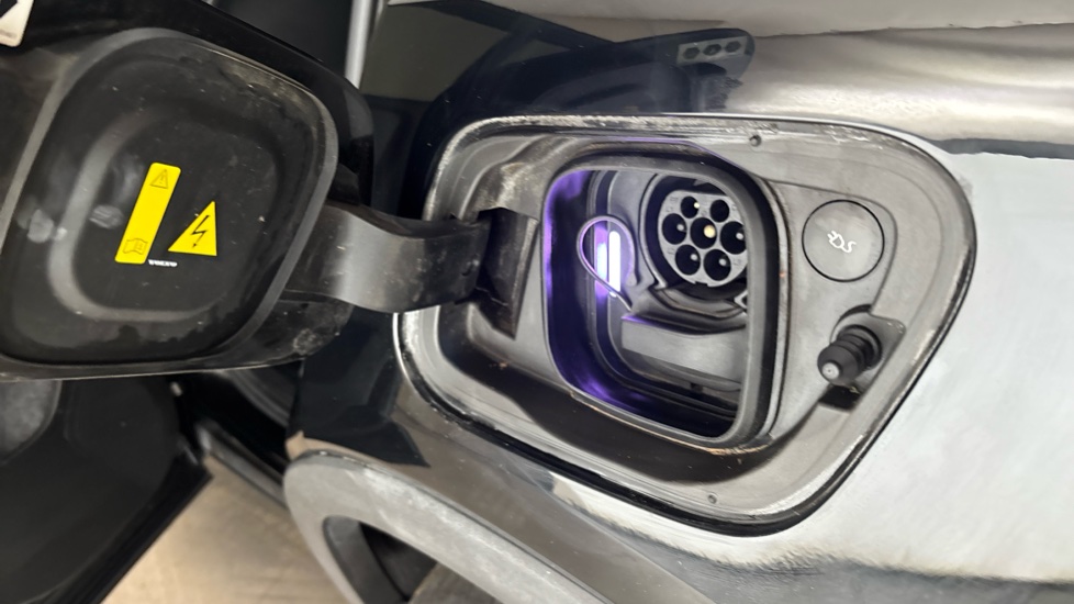 VOLVO C40 Image 21